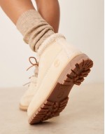 Nellie boots in off white nubuck