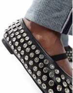 ‌Stylish Mina studded ballet flat in black