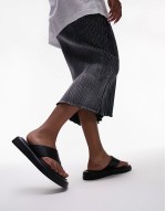 Jonah toe post footbed sandal in black