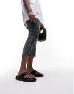Jonah toe post footbed sandal in black