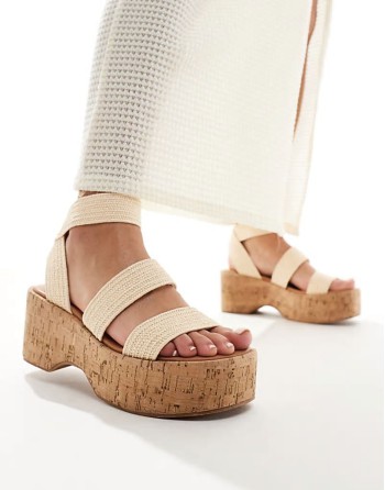 Tangle elasticated chunky wedges in natural