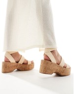 Tangle elasticated chunky wedges in natural